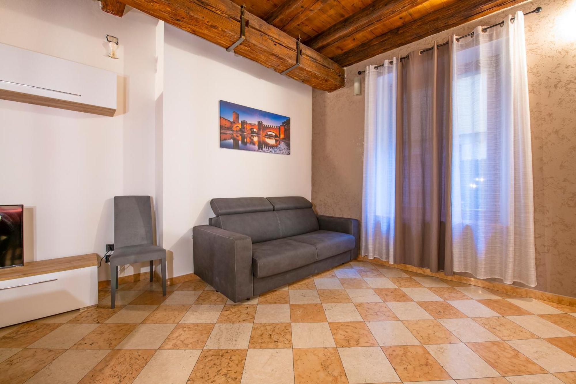 Palace Home Mazzini Verona Center 1 Exteriér fotografie